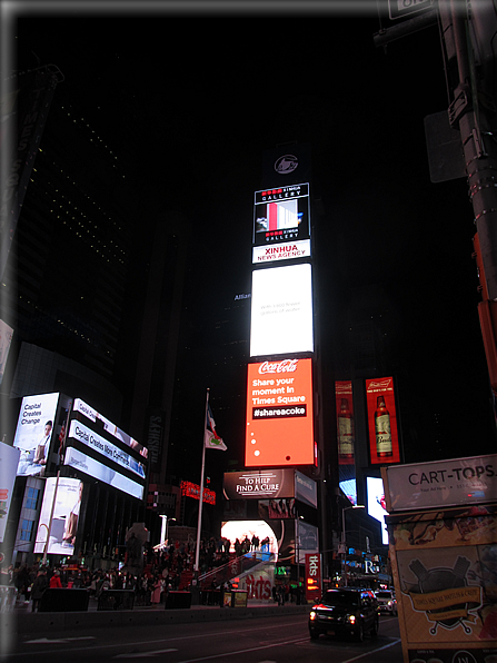 foto New York di notte